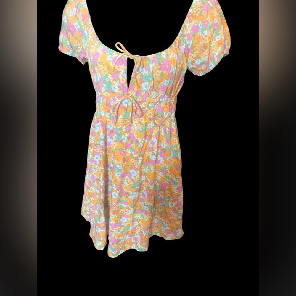 Floral Billabong dress..